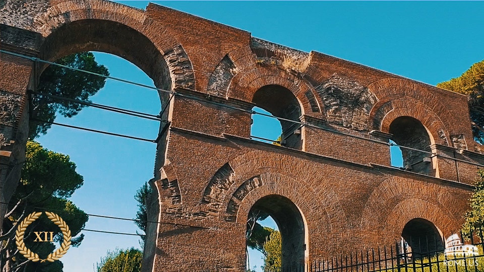 Aqueduc romain antique Aqueduc romain antique