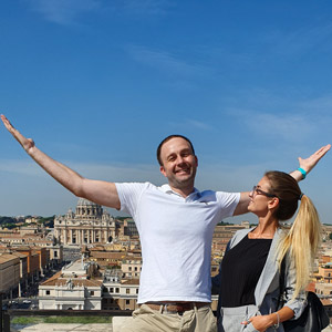 À propos de nous - Auteurs ROME.US : Kate Zusmann et Artur Jakucewicz