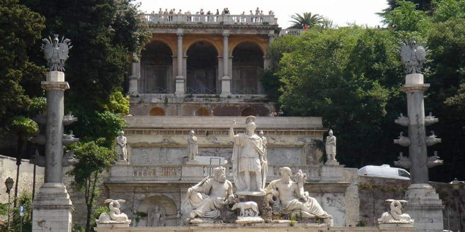 statues de la Piazza del Popolo à Rome