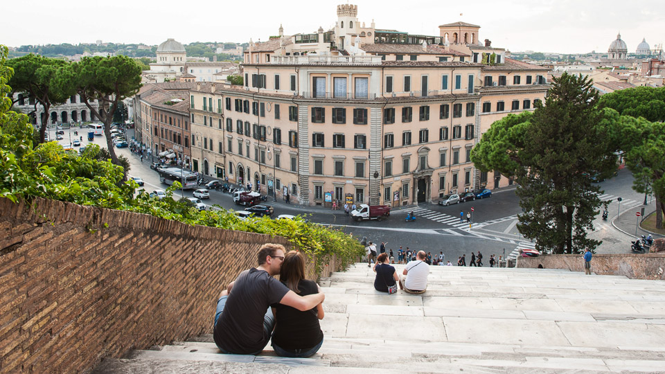 Vue panoramique de Rome depuis les marches de l’Ara Coeli