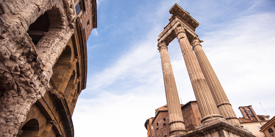 Théâtre de Marcellus et temples d’Apollon Sosien et de Bellone
