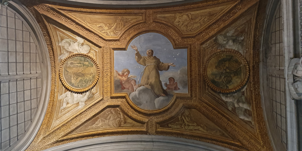 Apothéose de saint François par Guidobaldo Abbatini dans la chapelle Raimondi