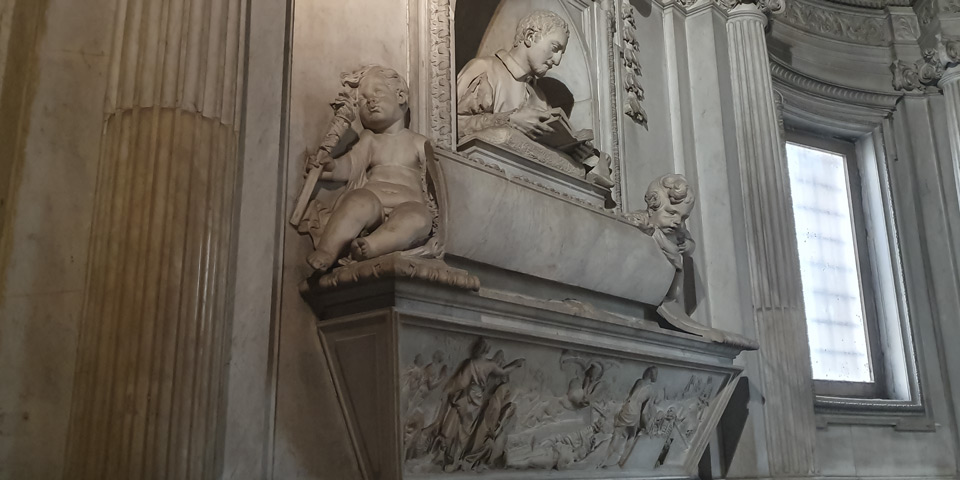 Monument funéraire de Francesco Raimondi dans la chapelle Raimondi