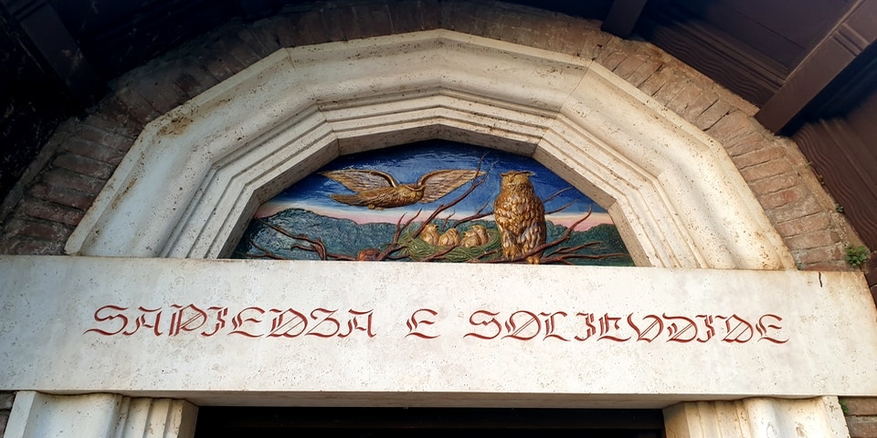 extérieur de la maison des hiboux