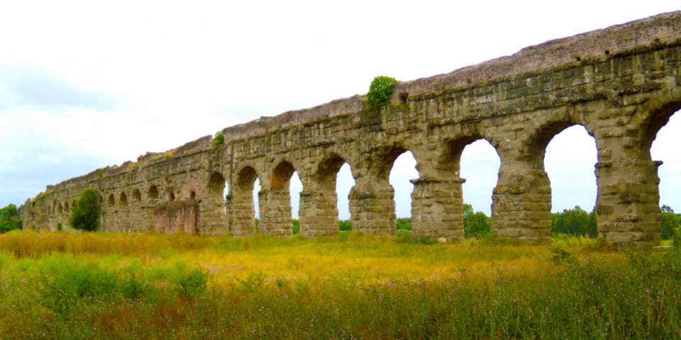 Aqueducs romains en Italie