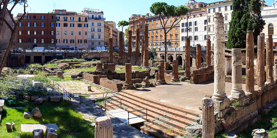 Ruines antiques au Largo di Torre Argentina